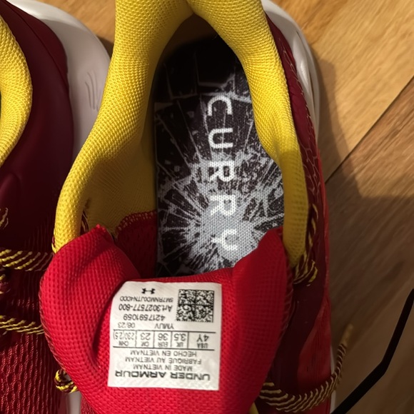 NWOT - Steph Curry 11 Red Dragon Bruce Lee 🏀🐲🐉 - Picture 2 of 8